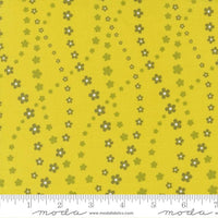 Sale! Flower Power Citrine Lazy Daisy Yardage by Maureen McCormick for Moda Fabrics | SKU #33716 25