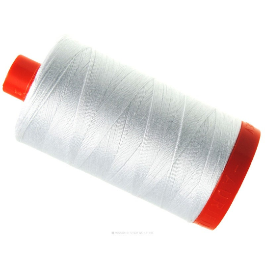 Aurifil MK50 2024 White Large Spool Mako Cotton Cotton Thread 1422 Yards | Mako Cotton Thread